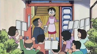 Doraemon: Nobita menggunakan pengumpul debu untuk memperluas halamannya sejauh satu kilometer