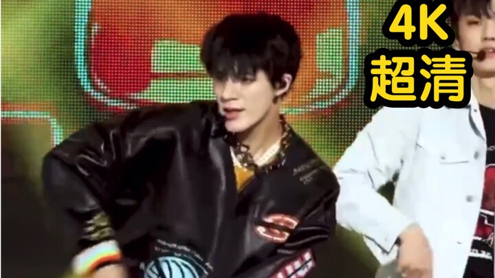 4K【Lee Jaehyun / Jeno】Mantel kulit, sepatu bot Martin, celana ketat, tata rias dan penampilan yang s