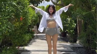 Nữ oa chính thức cập nhật video thách thức Fate của Tiểu Quyên tại Bali.