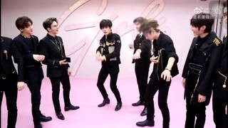 [R1SE] 震惊！ R1SE舞担竟然是他？？？张颜齐舞担实锤！