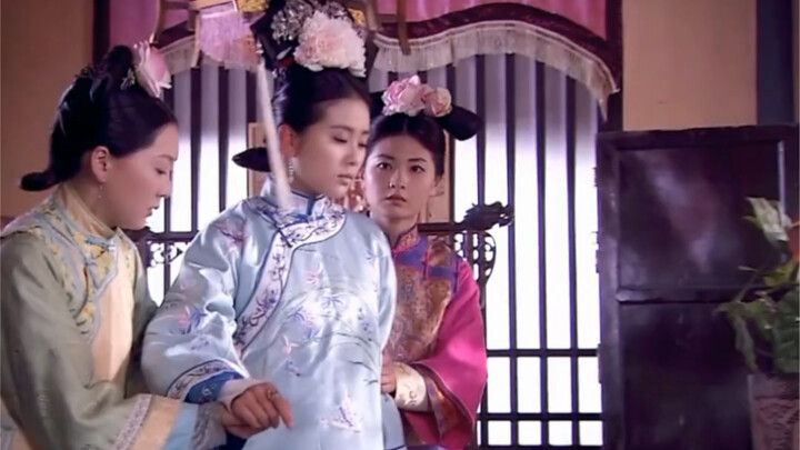 Ruo Xi's emaciated and exhausted state is so realistic #LiuShishi #ScarletHeart Every time I watch t