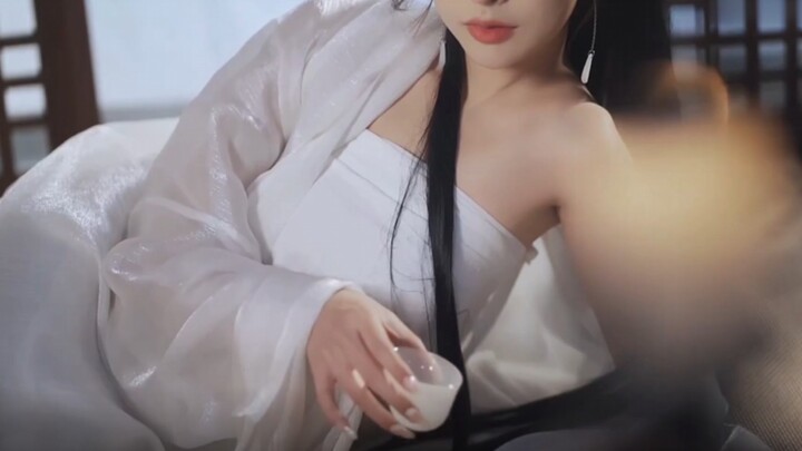 [Huhuan Sect] “That’s all for today’s Ab—let’s wrap it up here!”