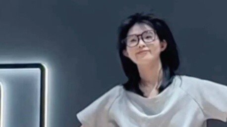 No one will dislike Honey! Send out some stock to welcome the weekend~