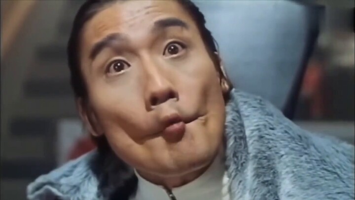 The expert understood bird language, communicated with parrots in the casino, and used it to defeat 