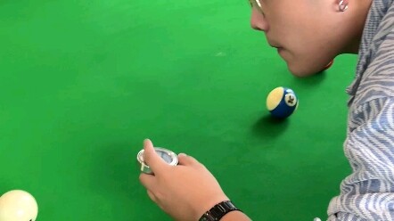 นี่ใช่เพราะเด็กเรียนอ่อนเลยมีเครื่องเขียนเยอะหรือเปล่า?