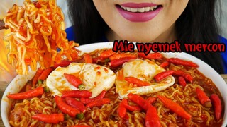 ASMR MIE NYEMEK PEDAS MERCON TABUR CABE RAWIT | ASMR MUKBANG INDONESIA