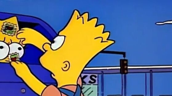 The Simpsons: Mickey kecil sangat menyayangi Rohmer, dan orangtuanya tiba-tiba kehilangan kesabaran