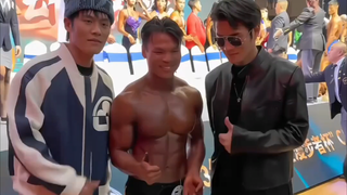 你以为小杨哥真的把嘴哥当自己人了吗？进来看看这些细节！