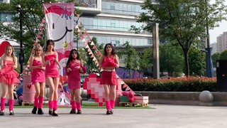 Pingsan karena ketakutan! Mereka semua terlihat seperti perempuan? Ratu cantik berbaju merah muda me