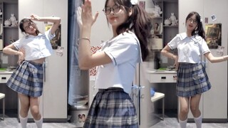 สาว JK ถามความรักออนไลน์ [รักคืออะไร]
