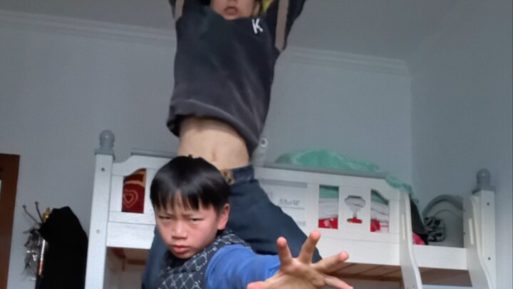 Phát lực bùng nổ thổi bóng bay, anh trai tôi giật mình nhảy dựng lên ngay lập tức #TáiHiệnChânThực #