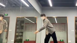 ใครบ้างไม่อยากเรียนรู้การเต้นป๊อปที่เรียบง่ายและเท่?