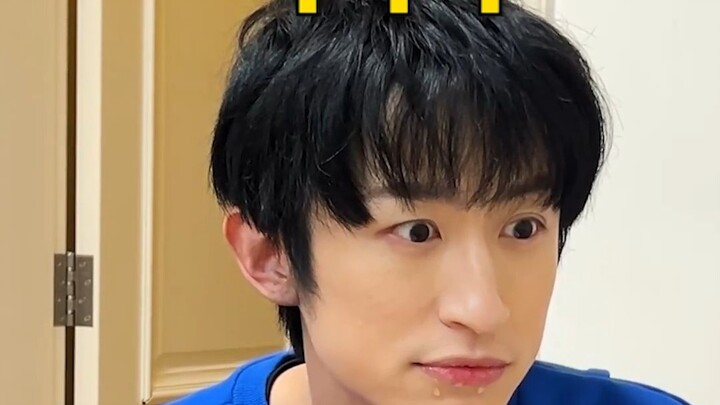 Punya anak seperti ini benar-benar bikin Kakak sampai kelelahan berkeringat!