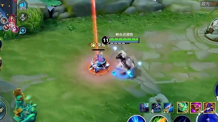 Kiềm chế cười thật sự khó quá | Cứ nhất định không chịu né