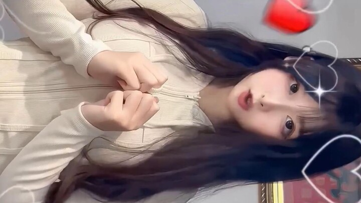 Sedikit lebih panas, gadis itu gemetar