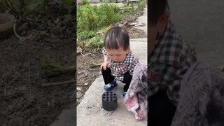 เอาผ้าเช็ดหน้ามาให้พ่อหน่อย #คริปตลกๆ #ตลกฮาๆไทย #ตลกๆ #พากย์ตลก #พากย์อีสาน #ตลก #ฮา #พากย์นรก