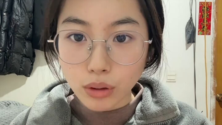 A family of four nearly got caught by the "m-gate"