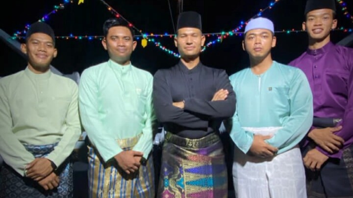 SELAMAT HARI RAYA