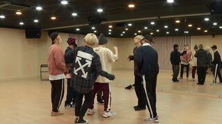BTS Để Mặt Mộc Tập Nhảy!