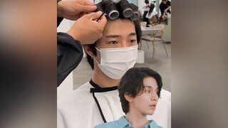 มาสัมผัสเทคนิคการดัดผมของโทนี่เกาหลีกัน ทำให้คนธรรมดาได้ทรงผมแบบเดียวกับดาราชาย เพียงแค่ดูว่าจะทำได้