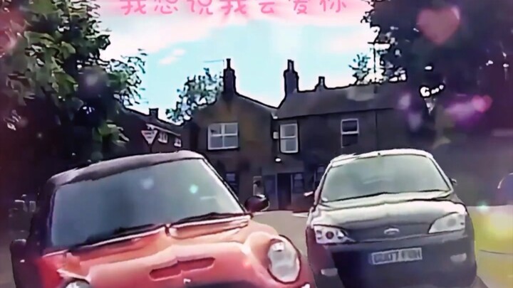 Lebih mencintaimu dengan sedikit gila