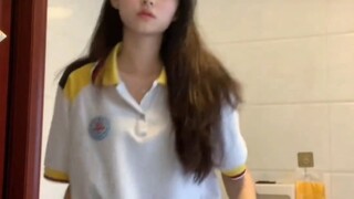 Cute top student (2)