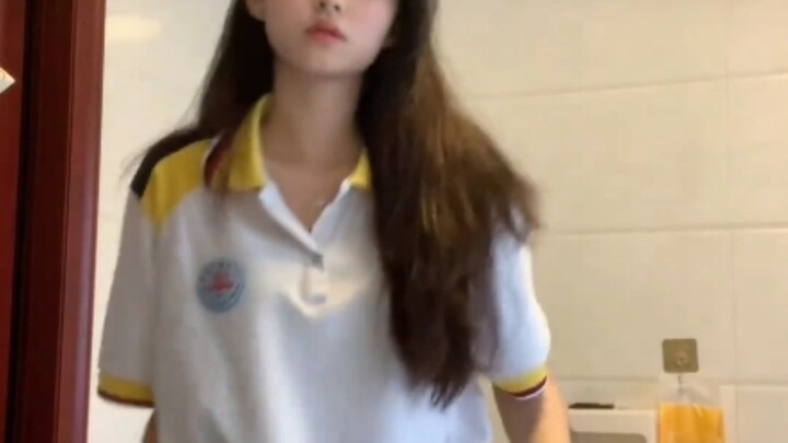 Cute top student (2)