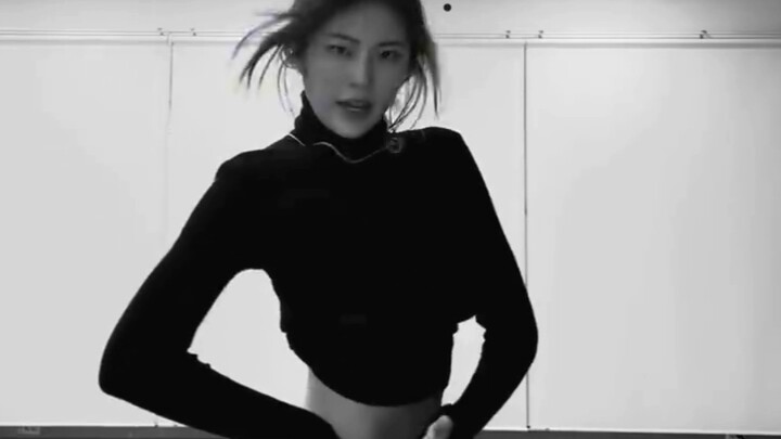 สุดยอดไปเลย! มันคือชาเลนจ์เต้น! [YEL Han Yi] เพลงใหม่ของเจนนี่ ExtraL + likeJENNIE ชาเลนจ์เต้น