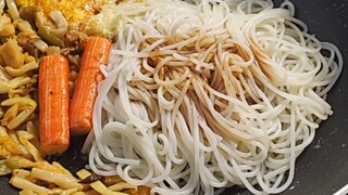 《富婆的早餐》