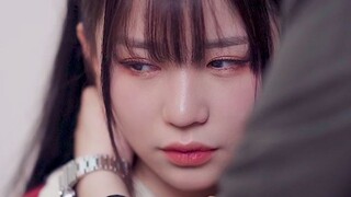 [Yiran] Vậy thì câu hỏi này sẽ đến! Có bao nhiêu người trong ảnh là chồng của bạn?