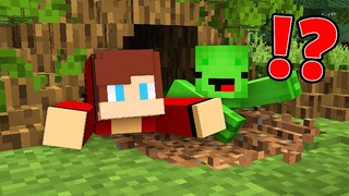 Who DRAGGED JJ and Mikey Into SCARY TREE in Minecraft? - Maizen