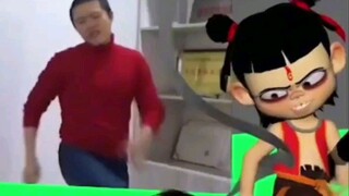 Hahahaha aku nggak nyangka kamu bisa jadi sutradara pangsit kayak gitu