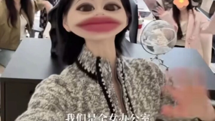 Chúng tôi là văn phòng toàn nữ! Kỳ kinh của chúng tôi đều gần như giống nhau!!!