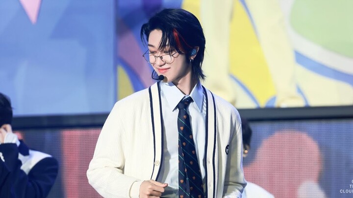 Xiao Mingfan yang super manis membanjiri panggung! ♬ Xu Minghao “Beautiful” rekaman langsung layar l