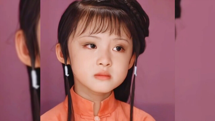 Mới tí tuổi mà nhất cử nhất động đều đúng là nàng Lâm Đại Ngọc, nhưng tôi mong em chỉ mang dung mạo 
