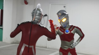 Buổi tập luyện hàng ngày của Ultraman Ace và Ultraman Seven
