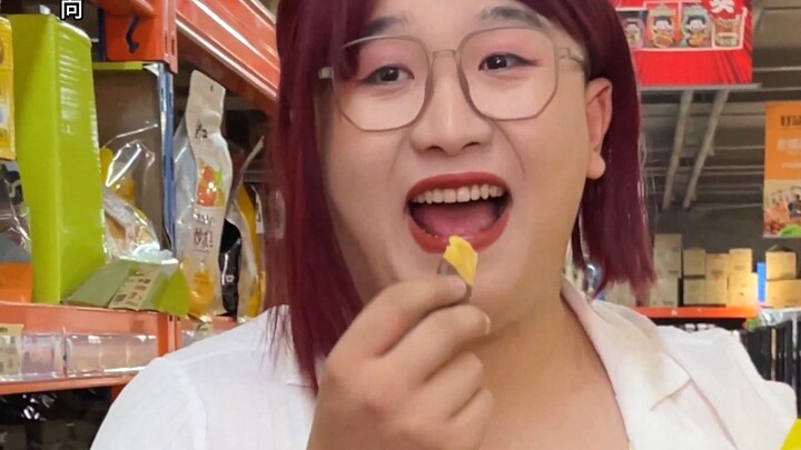 Kalau mau jadi teman aku, ketik 1. Kalau mau jadi karyawanku, ketik 2.