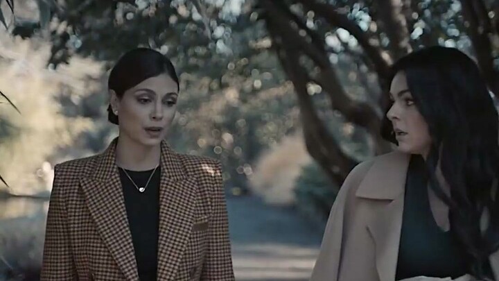 โลกที่ฉันใช้ชีวิตมาหลายสิบปี จู่ๆ ก็ถูกบอกว่ามันเป็นเพียงเรื่องหลอกลวง เป็นแค่โลกเสมือนในเกมของคนอื่