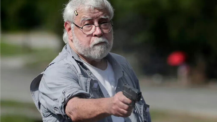 Pria AS berusia 77 tahun menembak mati dua pengunjuk rasa lingkungan yang menghalangi lalu lintas