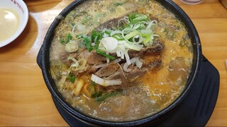 뼈해장국 Korean food