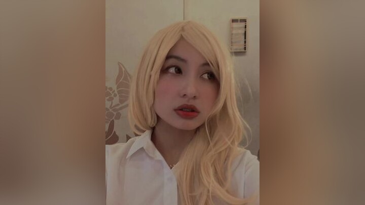 Sinh nhật tới anh định tặng em gì đấy Mikey?emmasano emmasanocosplay cosplay cosplayer coser anime 