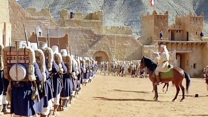 Lái tàu kinh hãi phát hiện một nhóm dân quân Ả Rập đang án ngữ ngay trước đường ray.