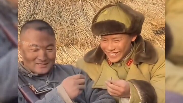 รวมฮิตนักศึกษามหาวิทยาลัยรวมตัวกันไปเป็นนักแสดงประกอบ ฮาสุดๆ! “นักแสดงประกอบ” นักศึกษาจัดทีมกันไปออก