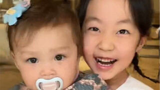 没想到女儿有了妹妹后，竟然是这样的反应