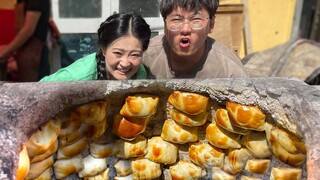 Bánh bao hấp nướng đường phố Tân Cương: Tôi thậm chí không thể tưởng tượng được món này ngon đến mức