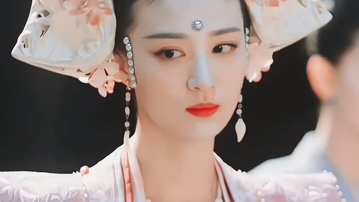 Do you know? She’s the one history itself acknowledges as the favorite.