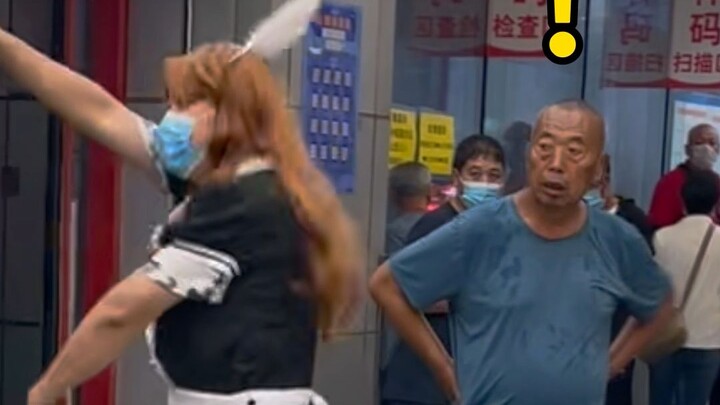 人类社交天花板怎能把我落下