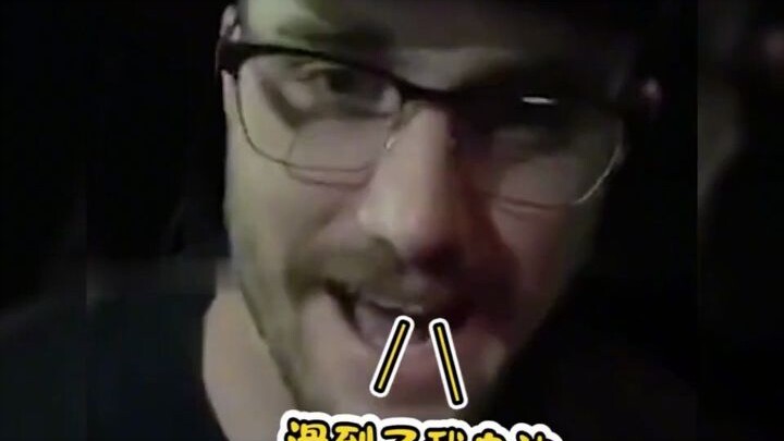 حادثة كبيرة ونادرة! فقط بسبب المشاركة في تمرين إطفاء حريق واحد، تغيّر التوجه الجنسي للرجل مباشرةً.