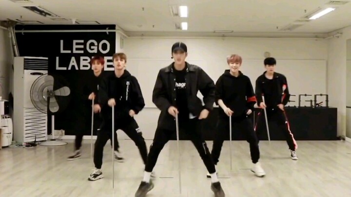 朴宰灿练习室LUPIN