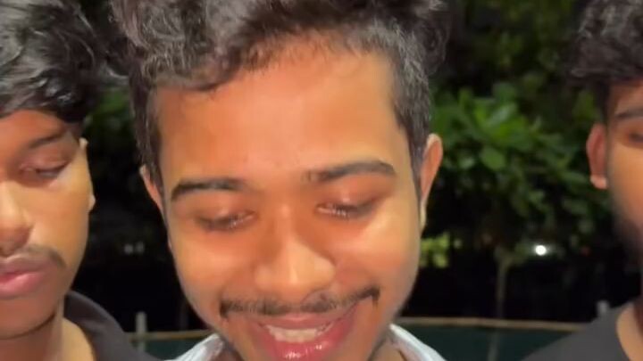 চশমা ছাড়া ঘোলা ঘোলা দেখা যায় রাত্রে দেখেন কেমনে